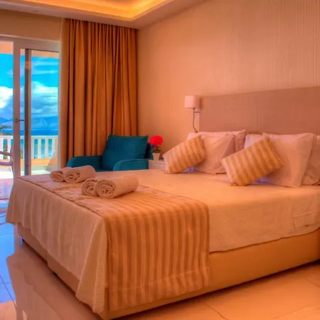 Ibiscus Corfu ホテル ロダ