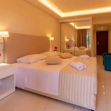 Hotell Ibiscus Corfu