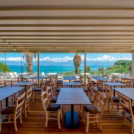 Ibiscus Corfu Hotell 5*